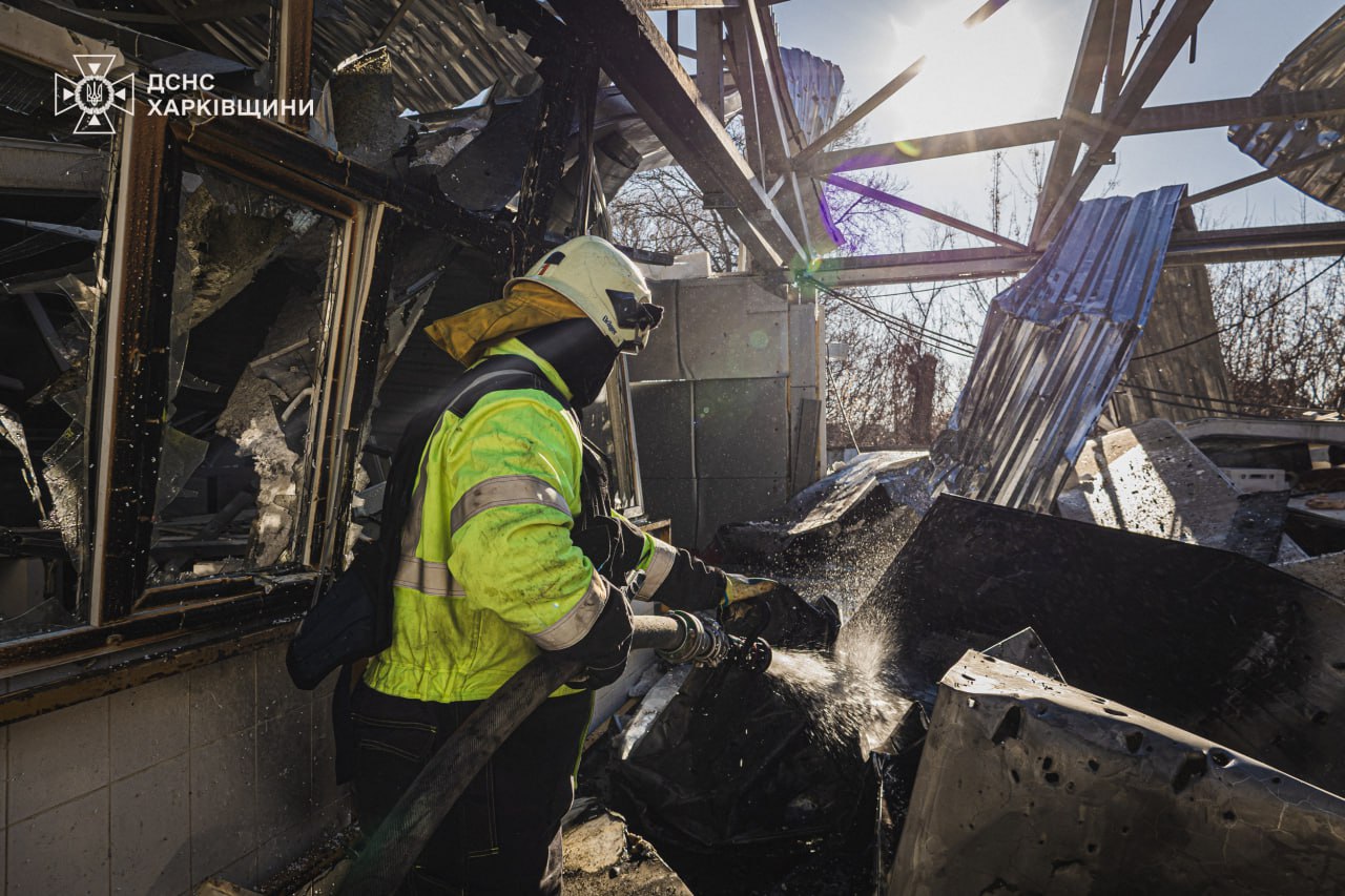 Атака «Шахеда» по харчовому підприємству Харкова: аварійно-рятувальні роботи завершені